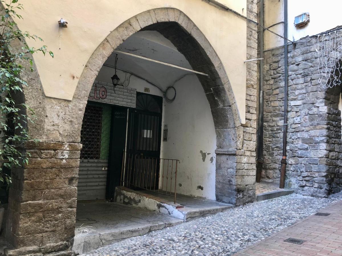 Appartamento Ai Piedi Della Pigna 산레모 외부 사진